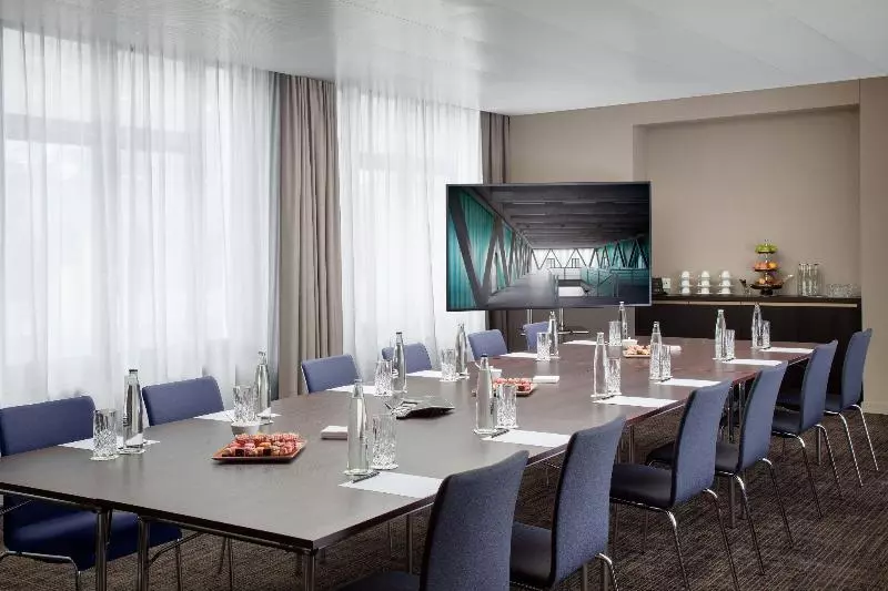Fotos del hotel Acasa Suites:  17