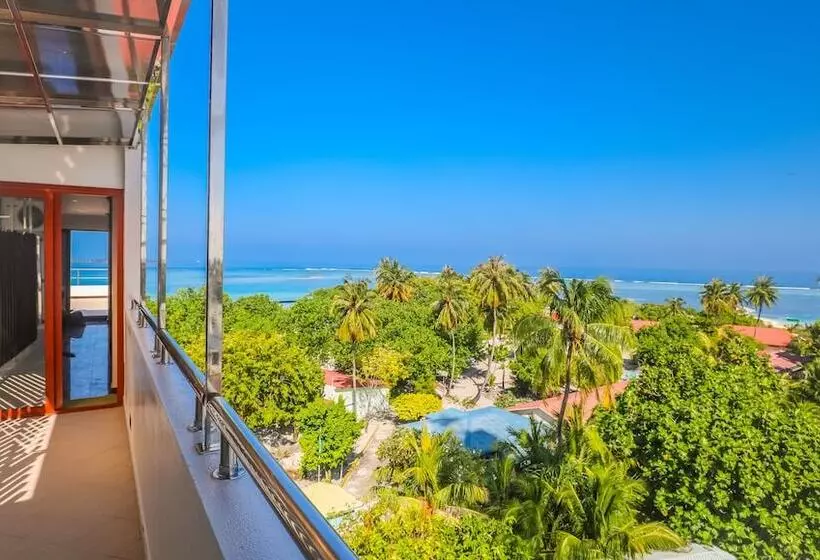 Fotos del hotel Triton Beach Hotel & Spa:  12