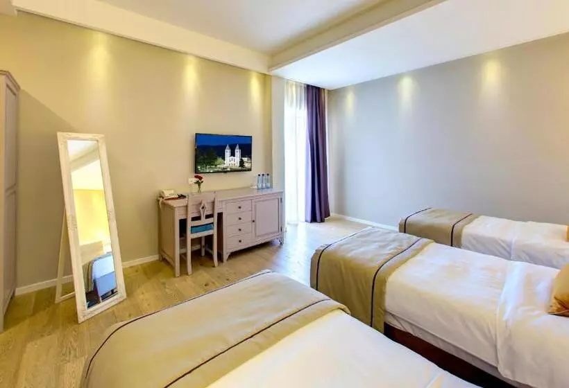 Fotos del hotel Villa Regina:  22