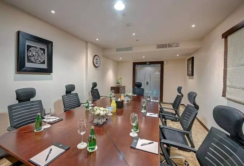 Fotos del hotel Omega Hotel Dubai:  17