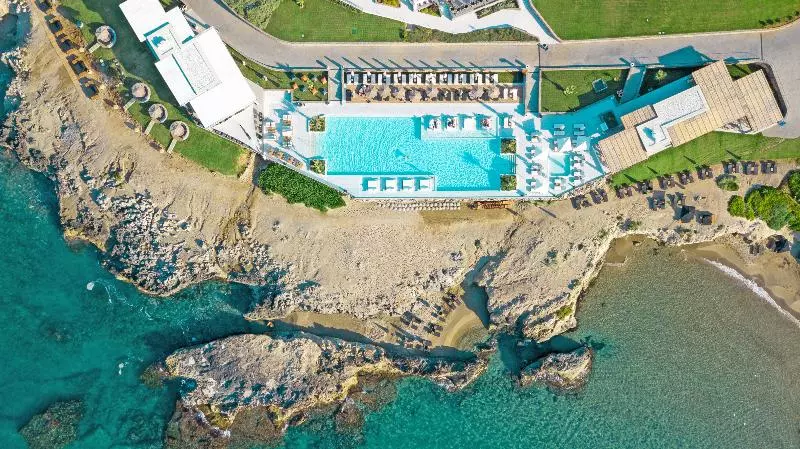 Abaton Island Resort & Spa