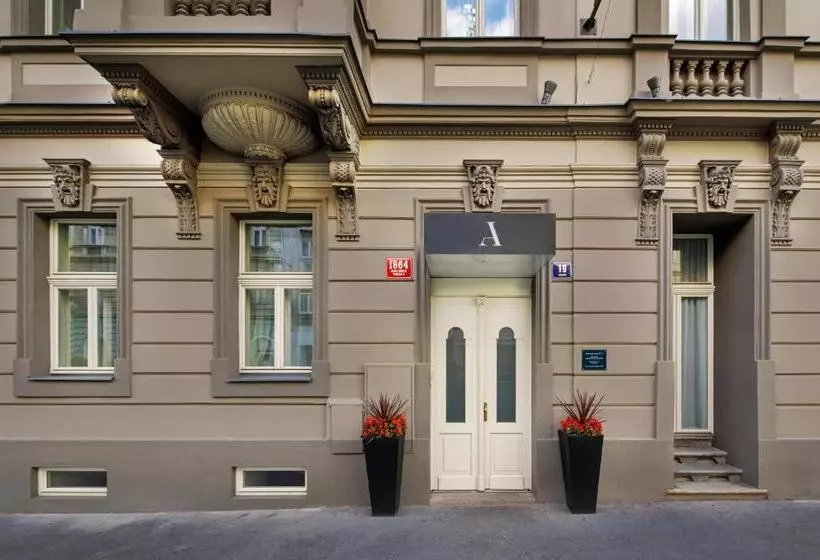 Fotos del hotel Avenue Legerova 19:  9