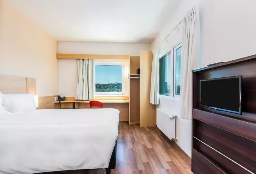 Fotos del hotel Ibis Puerto Montt:  15