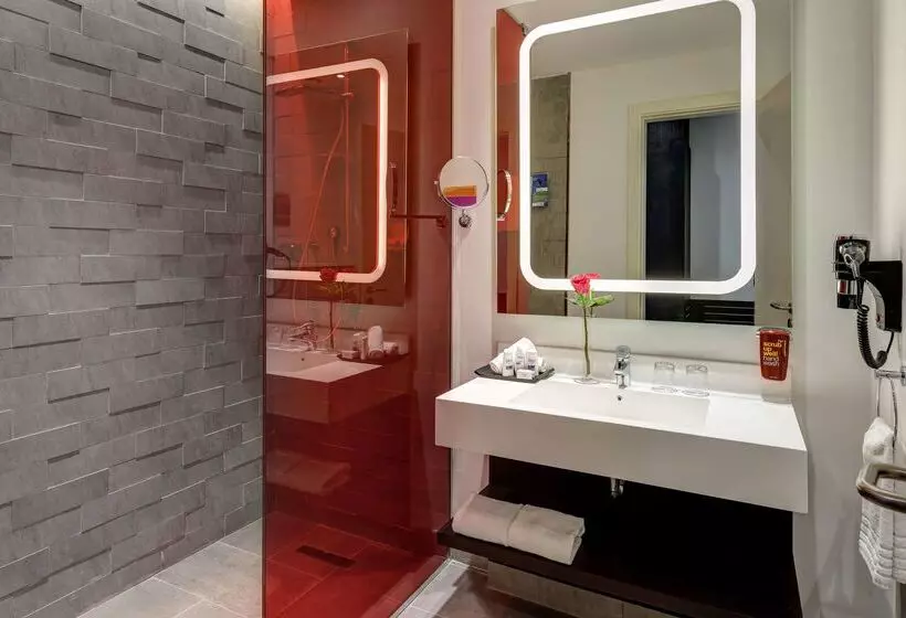 Fotos del hotel Park Inn By Radisson Hotel & Apartments Dammam Industrial City:  15