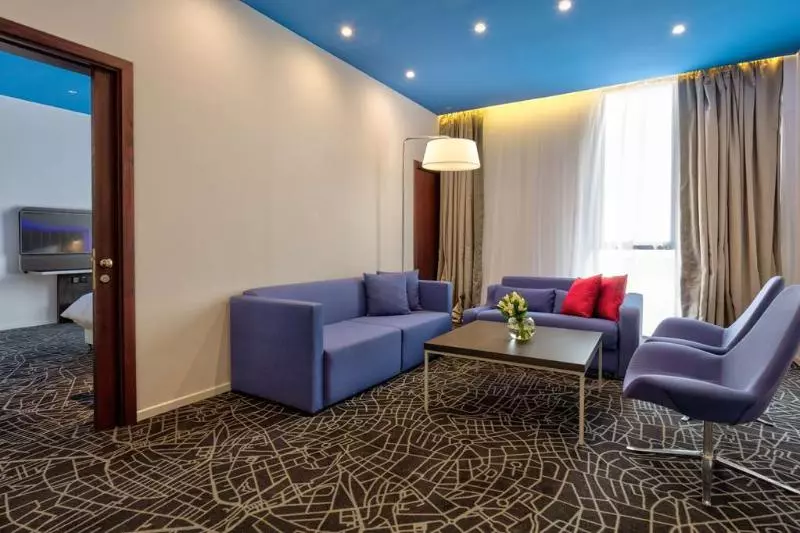 Fotos del hotel Park Inn By Radisson Hotel & Apartments Dammam Industrial City:  25