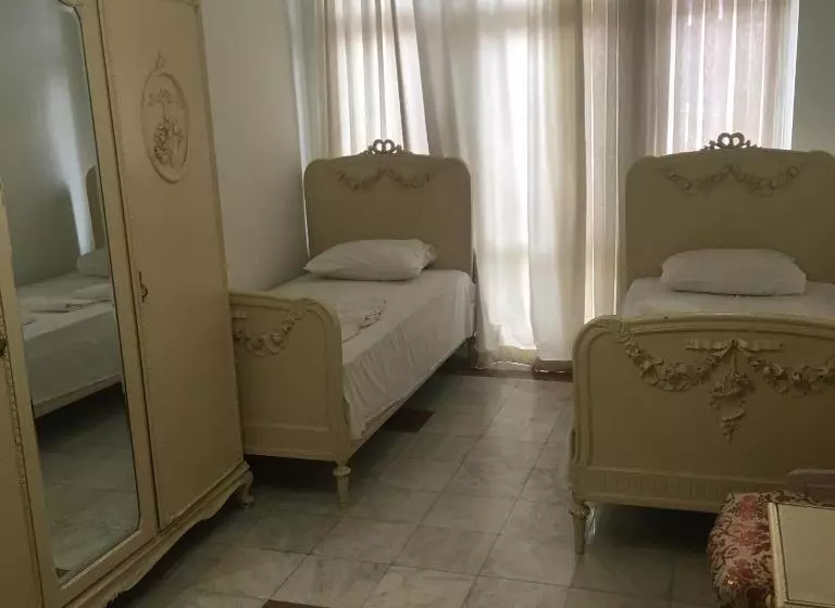 Fotos del hotel Richeuli Villa:  5