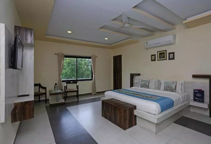 Fotos del hotel Collection O 9204  Anant Palace:  14