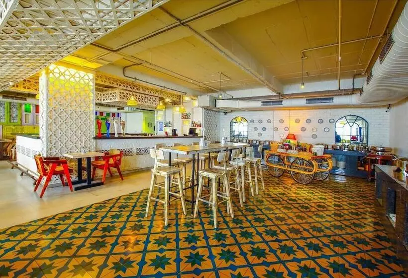 Fotos del hotel Mint Otm:  4