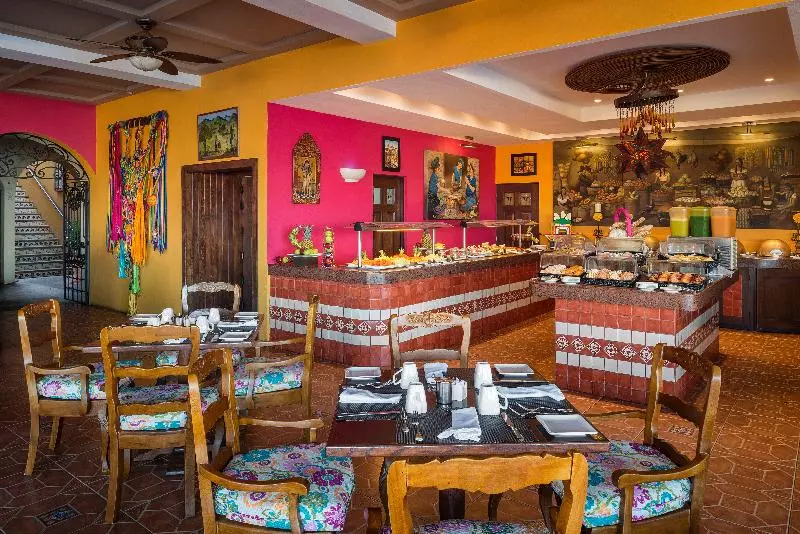 Fotos del hotel El Encanto All Inclusive Resort:  10