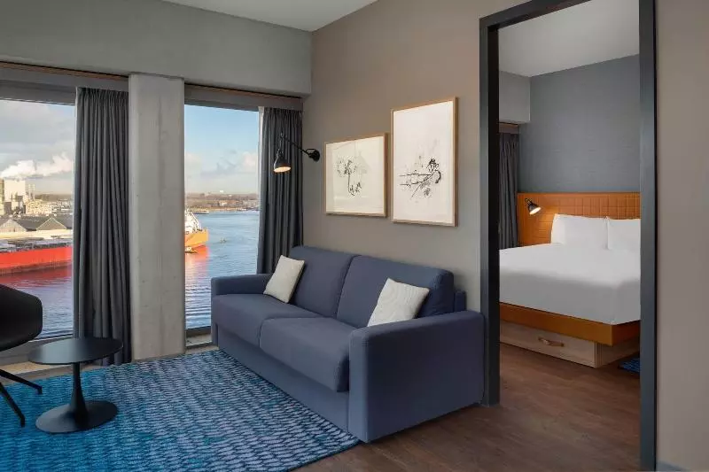 Fotos del hotel Residence Inn By Marriott Amsterdam Houthavens:  2