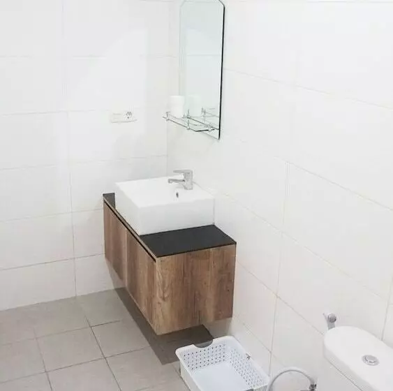 Fotos del hotel Urooms Senopati:  3