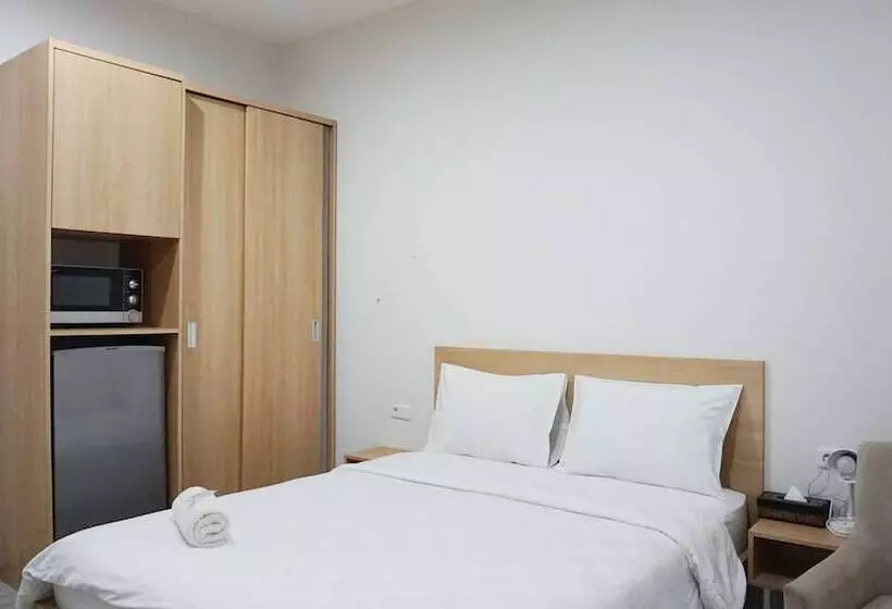 Fotos del hotel Urooms Senopati:  2