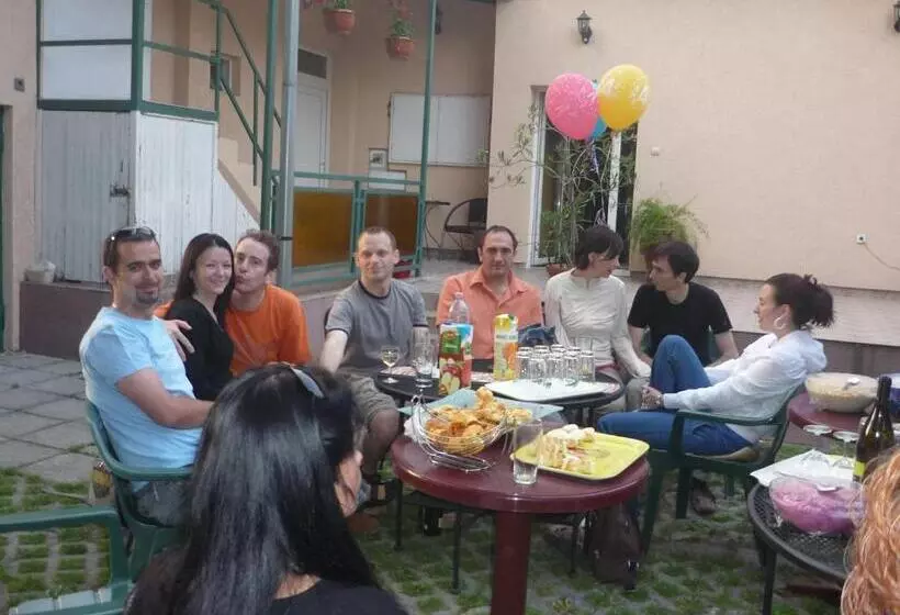 Fotos del hotel Jáde Panzió:  9