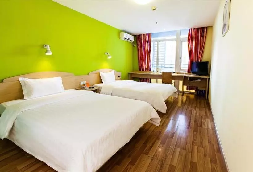Fotos del hotel 7days Inn Guangzhou Panyu Shiqiao:  16