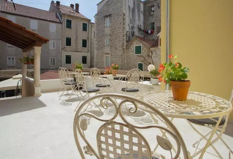 Fotos del hotel Aspalathos Residence:  4