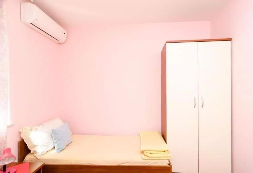 Fotos del hotel Guest House ?uk:  10