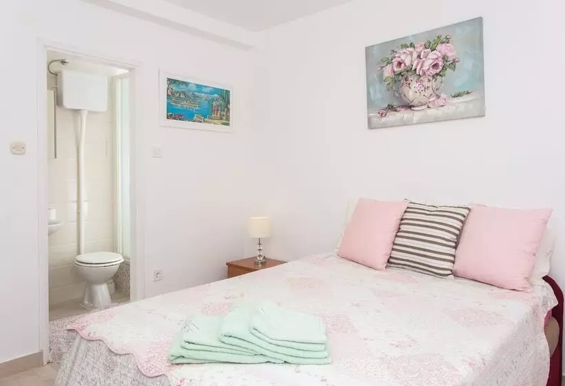 Fotos del hotel Guest House ?uk:  25