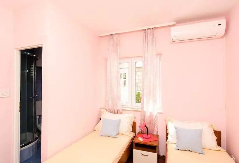 Fotos del hotel Guest House ?uk:  23