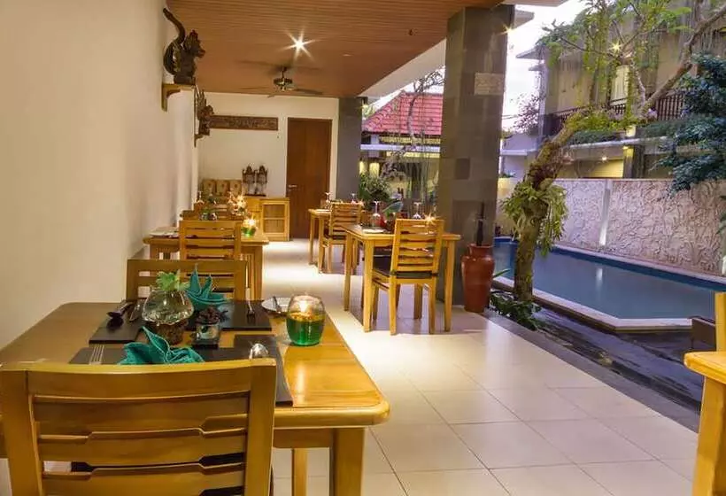 Fotos del hotel Jani S Place Cottage:  5