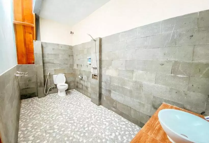 Fotos del hotel Uki Bungalow:  15
