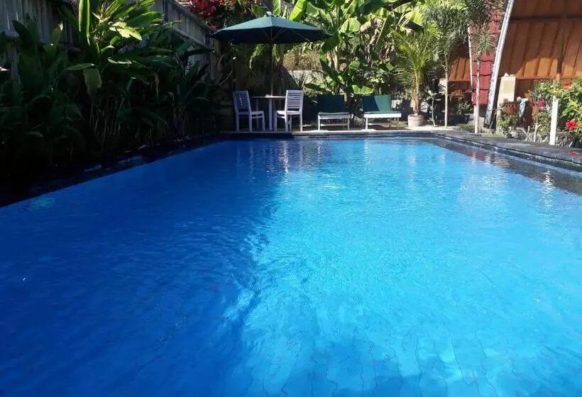 Fotos del hotel Uki Bungalow:  2