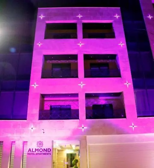 Fotos del hotel Almond Hotel Apartments:  11