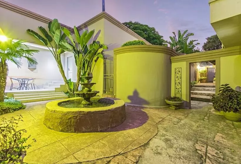 Fotos del hotel Dunton Guest House:  17