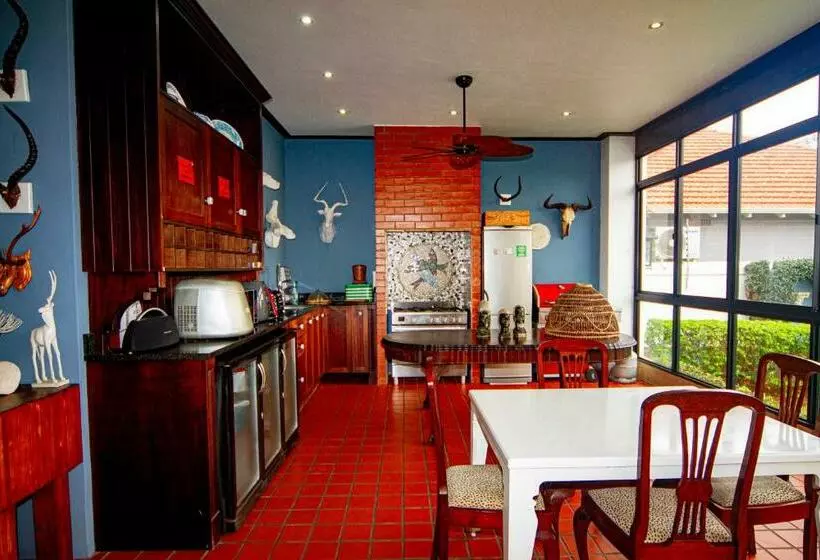 Fotos del hotel Holland House B&b:  4