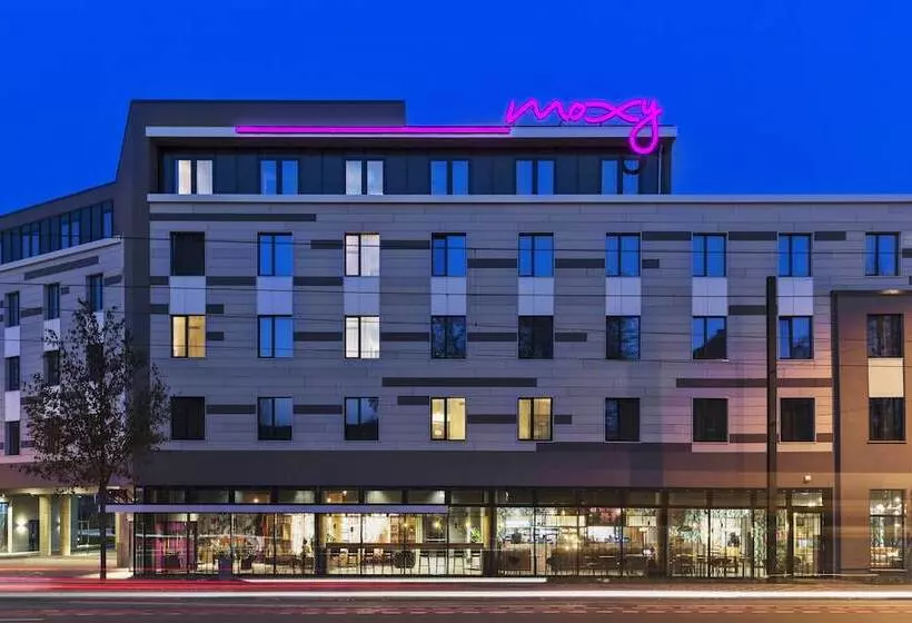 Moxy Duesseldorf South