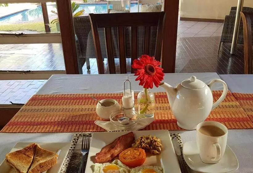 Fotos del hotel Somona Guest House:  9