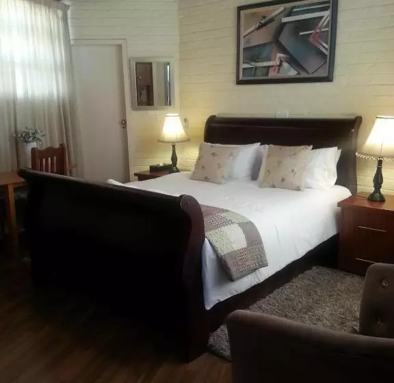 Fotos del hotel Somona Guest House:  8
