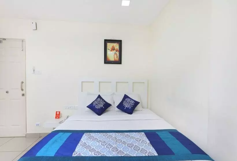 Fotos del hotel Fab Colors Apartment:  10