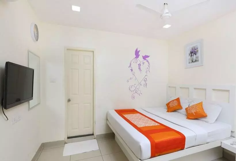Fotos del hotel Fab Colors Apartment:  11
