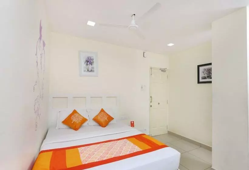 Fotos del hotel Fab Colors Apartment:  12