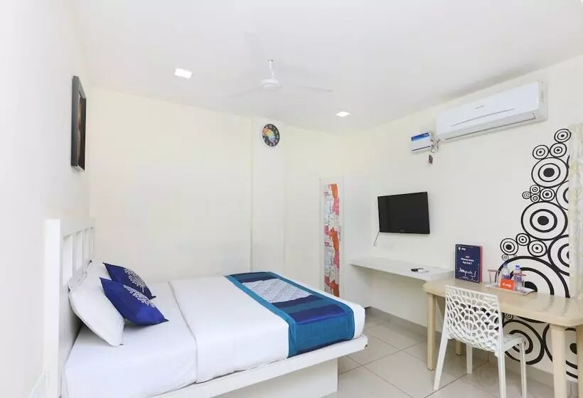 Fotos del hotel Fab Colors Apartment:  14