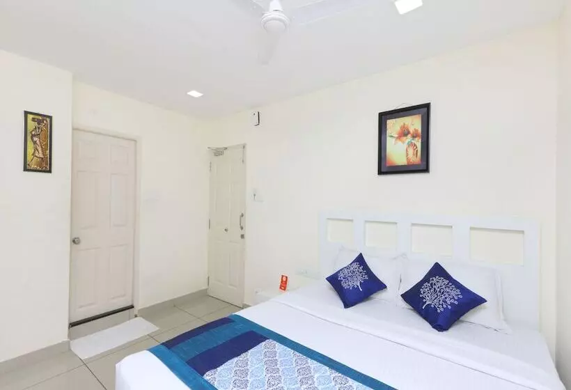 Fotos del hotel Fab Colors Apartment:  16