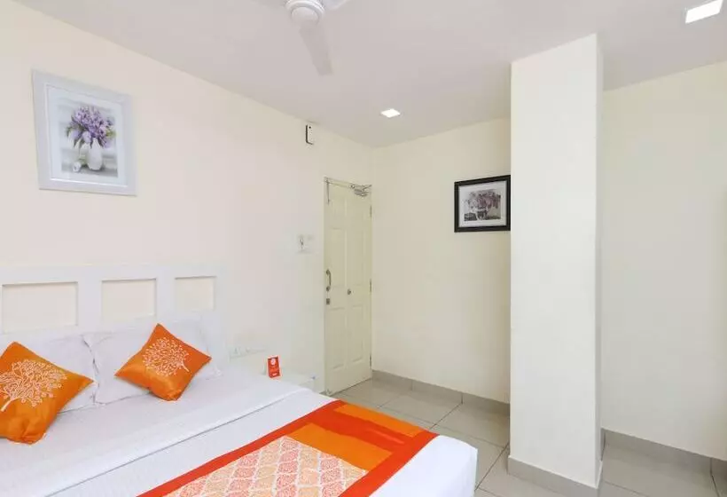 Fotos del hotel Fab Colors Apartment:  17