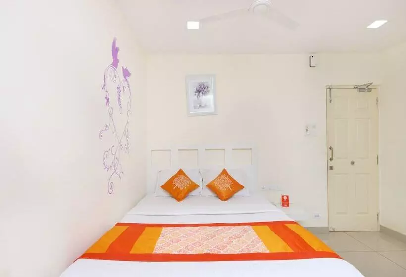 Fotos del hotel Fab Colors Apartment:  20