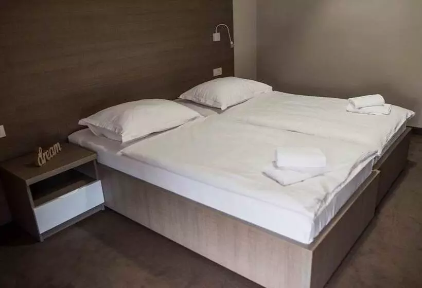 Fotos del hotel Narenta:  15