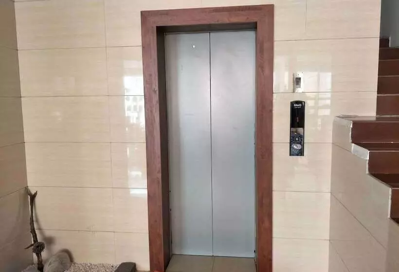 Fotos del hotel Shan Jian Yun Ge:  8