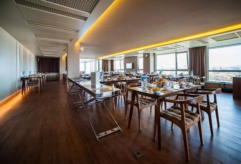 Fotos del hotel Tzob Otel:  23