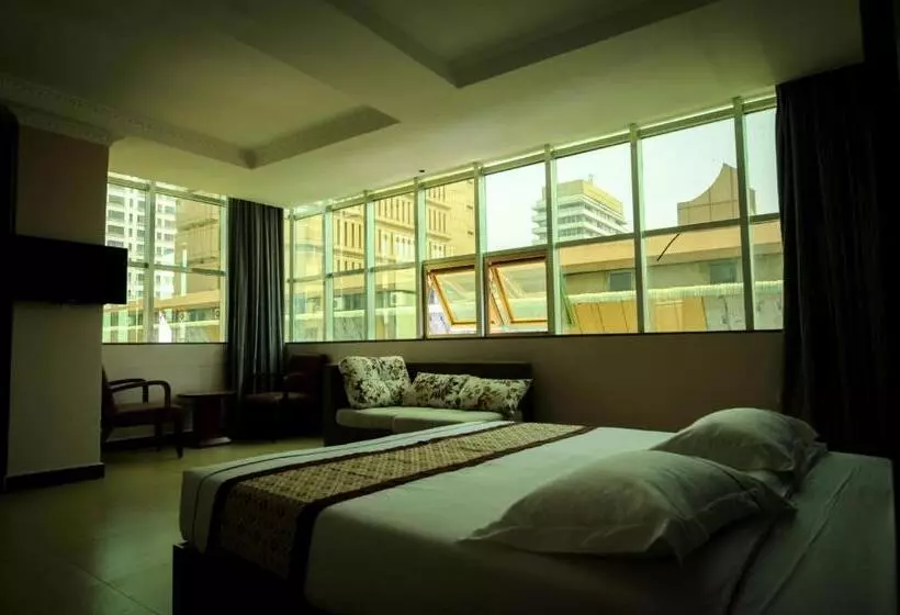 Fotos del hotel Russell:  21