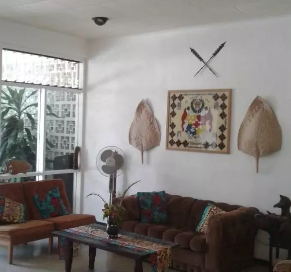 Fotos del hotel The Friendly Islander:  6