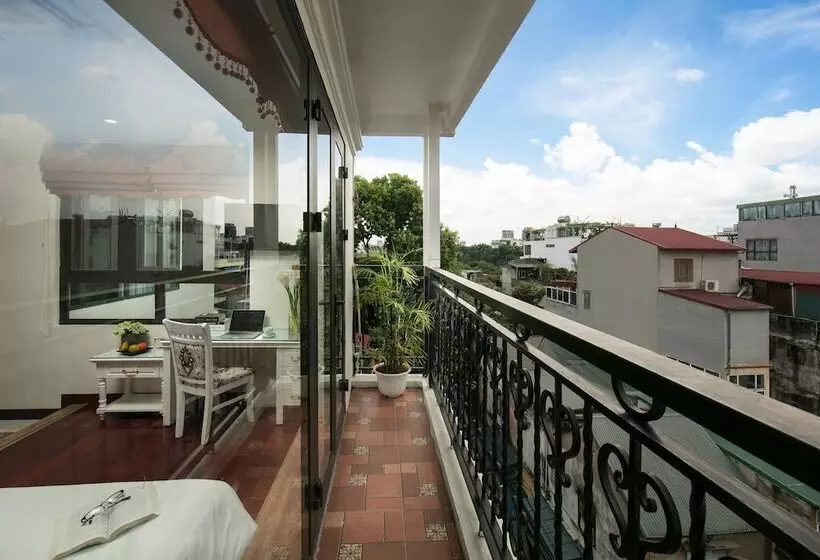 Fotos del hotel Trang Trang Premium:  3