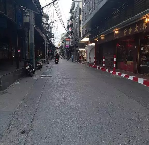 Fotos del hotel Pratunam19:  24