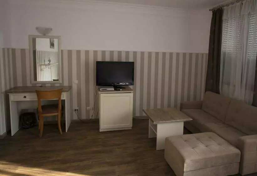 Fotos del hotel Alexander Palace:  8