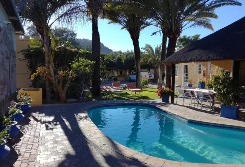 Capbon Guesthouse