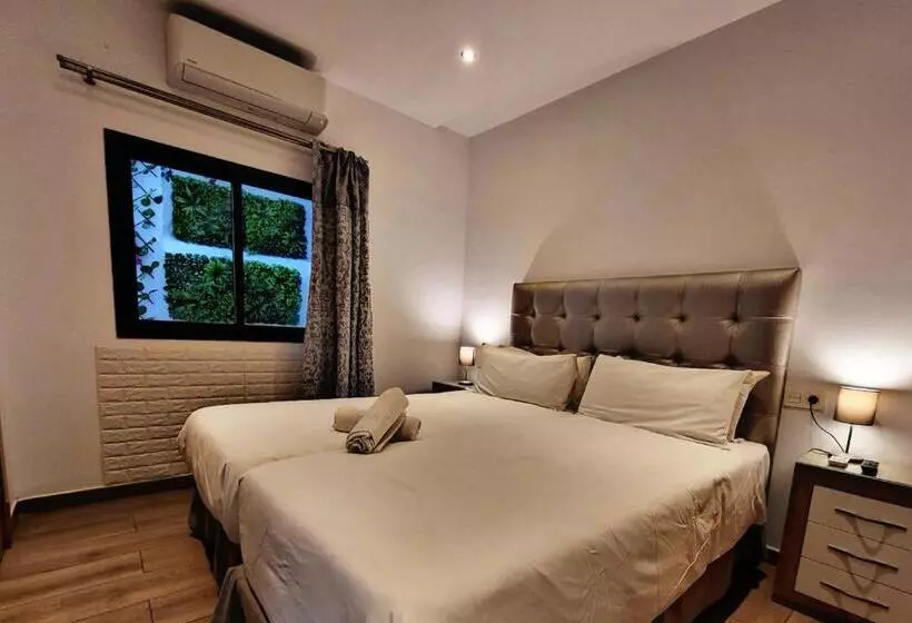 Fotos del hotel Lucero 12 Marbella Hostal Boutique:  19
