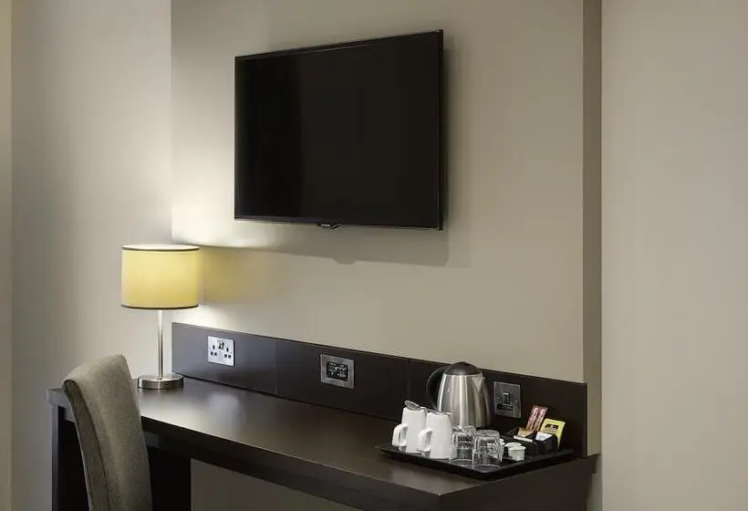Fotos del hotel Premier Inn Bristol East Emersons Green:  7
