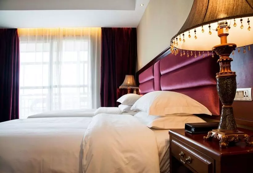 Fotos del hotel Vienna Hotel Guilin Qixing Road Branch:  4